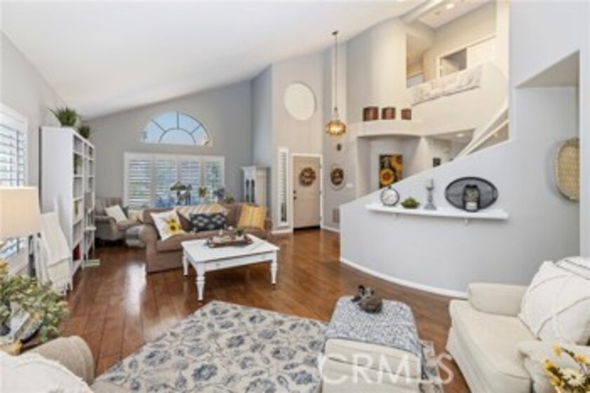 39712 Ridgedale Drive Photo