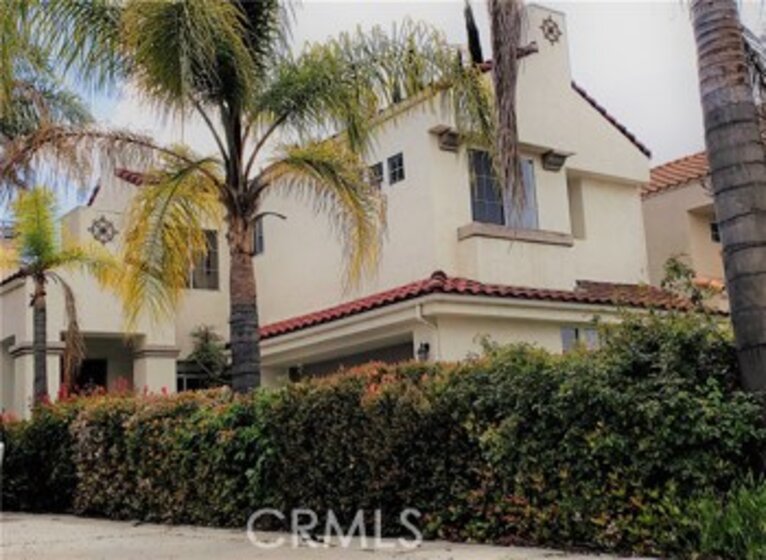 25099 Calle Entradero Photo